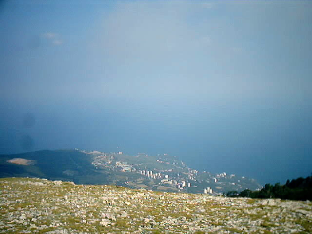 г. Ай-Петри, высота 1200 метров над уровнем моря
Крым (18-31 августа 2003 г.)