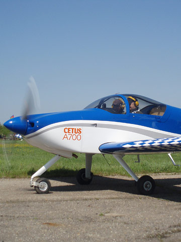 самолёт Cetus A700