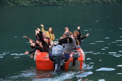 Тренировка Леди Акро была организована фирмой Airwave на озере Идро в Италии. (с 21 по 23 июня 2010 года. День второй)